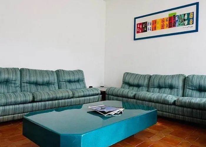 Scorcio Sul Mare Di Appartement Ospedaletti