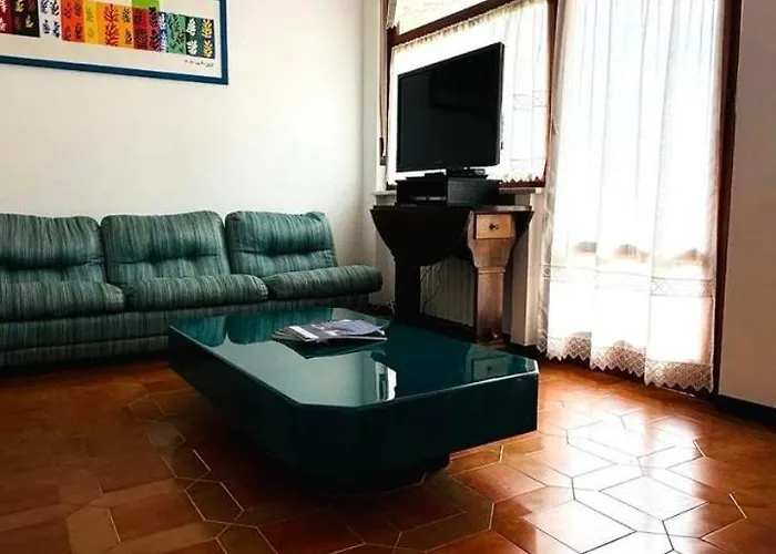 Scorcio Sul Mare Di Ospedaletti